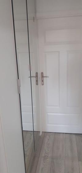 Apartament cu 3 camere decomandat în Radu Negru