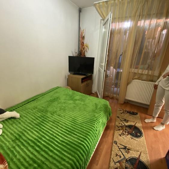 Apartament cu 2 camere semidecomandat în Găvana