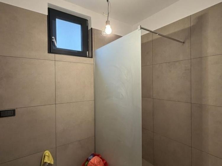 Casă individuală cu 3 camere cu Teren 375 Mp în Brestei