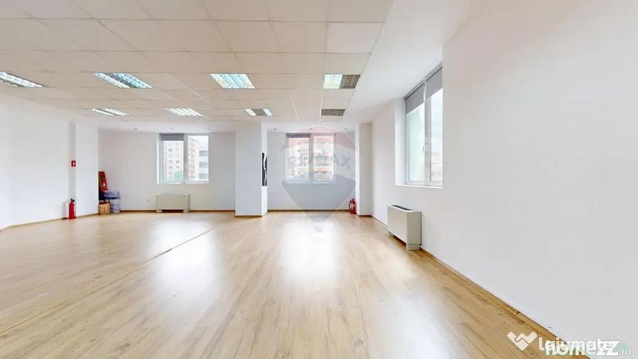 Spațiu comercial, de 125 mp, în Vlahuță