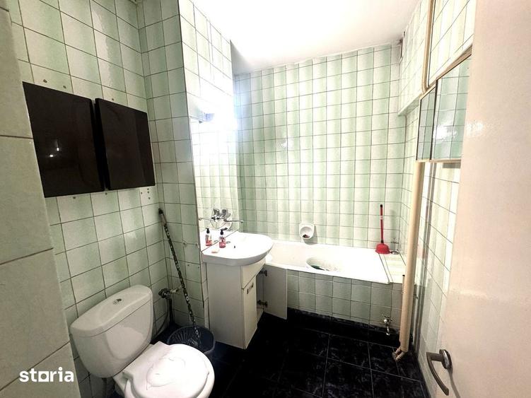 Apartament cu 3 camere în 7 Noiembrie