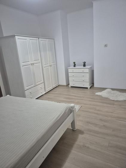 Apartament cu 2 camere decomandat în Horea
