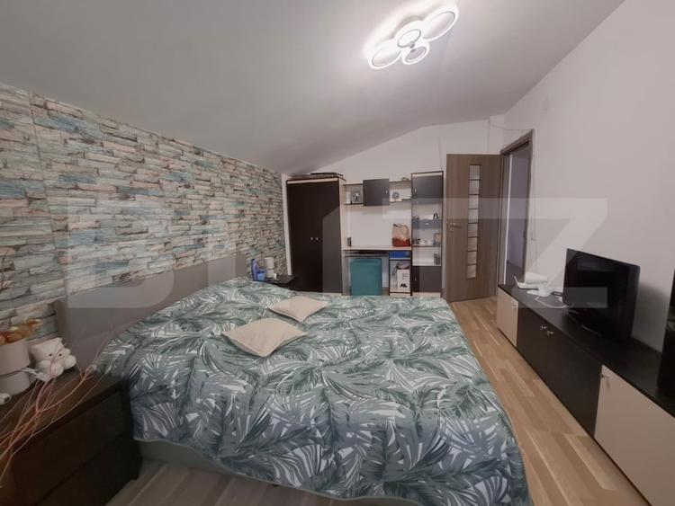Casă individuală cu 6 camere decomandat cu Canalizare în Tărlungeni