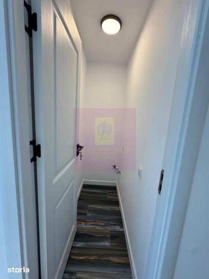 Casă cu 6 camere cu Teren 482 Mp în Central