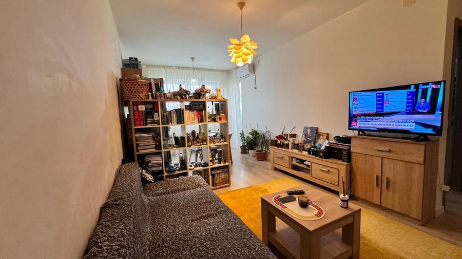 Apartament cu 2 camere nedecomandat în Central
