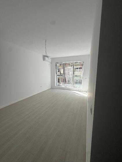 Apartament cu 2 camere decomandat în Theodor Pallady