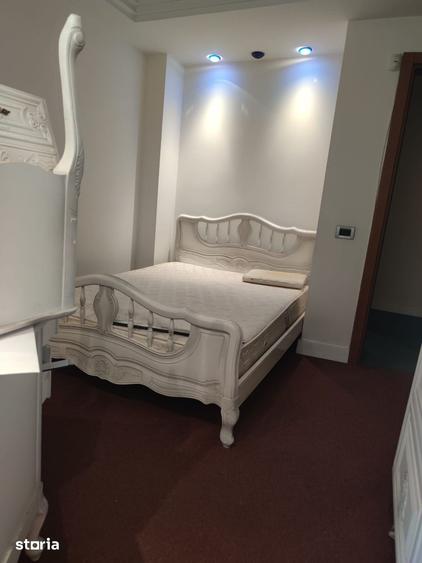 Apartament cu 4 camere în Pantelimon
