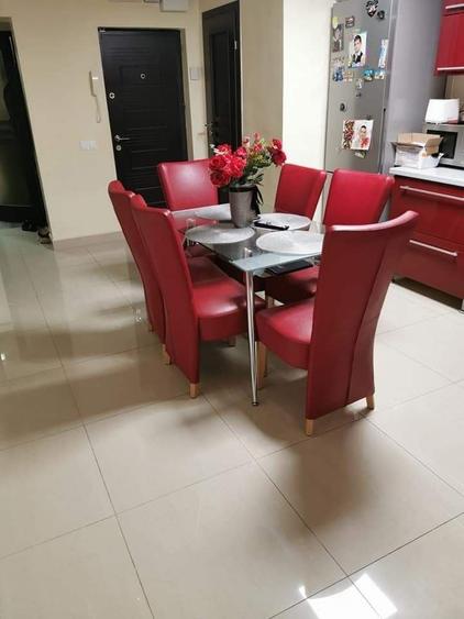 Apartament cu 4 camere decomandat în Central
