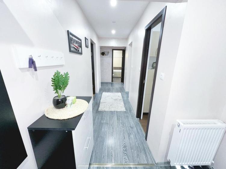 Apartament cu 3 camere în Central