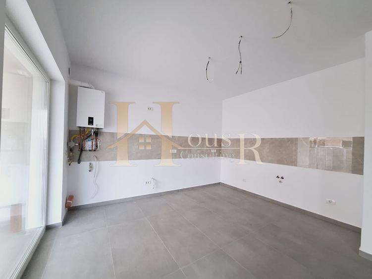 Duplex cu 4 camere cu Canalizare în Moșnița Nouă