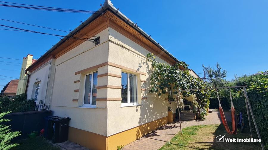 Casă cu 3 camere cu Canalizare în Gheorgheni