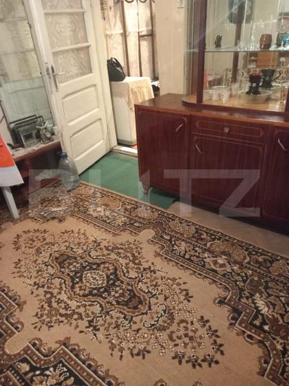 Casă individuală cu 2 camere cu Teren 2000 Mp în Găești