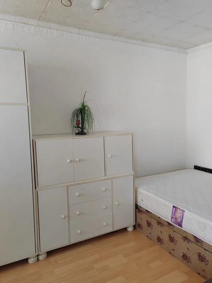 Apartament cu 2 camere nedecomandat în Central