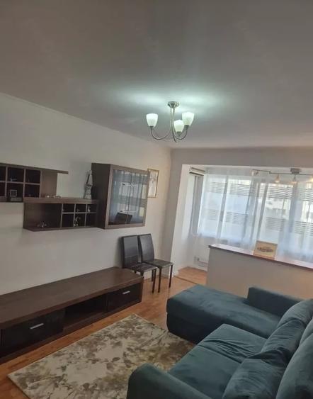 Închiriere Apartament 2 camere în Obor la 7 Min de metrou - 2