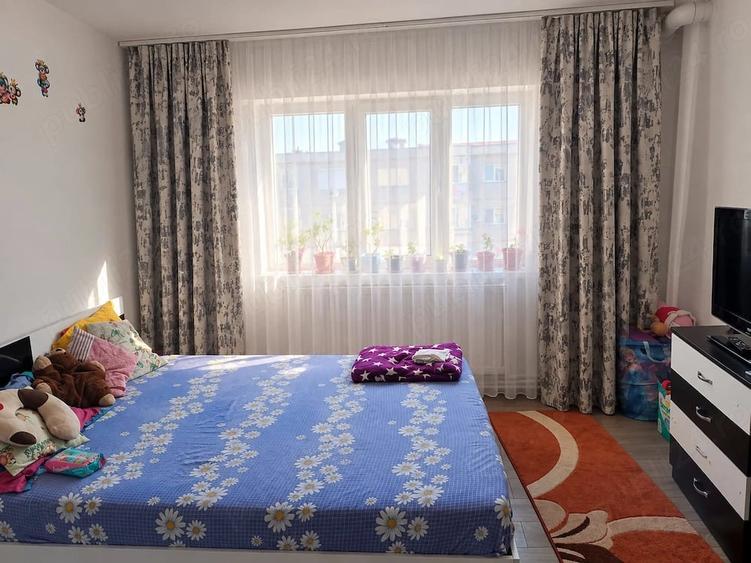 Apartament cu 2 camere decomandat în Sud
