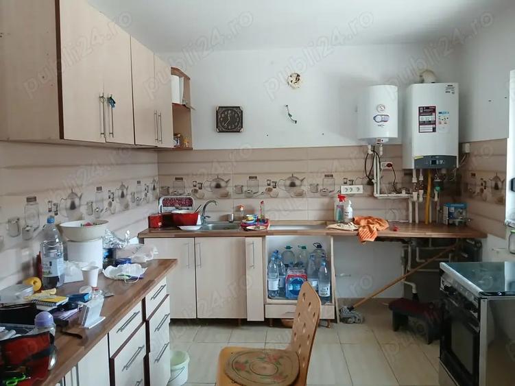 Casă cu 3 camere cu Teren 400 Mp în Domnești
