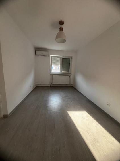 Apartament cu 3 camere în Sebeș