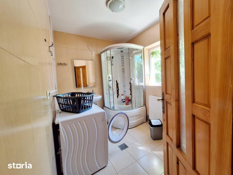 Casă cu 4 camere cu Teren 350 Mp în CFR