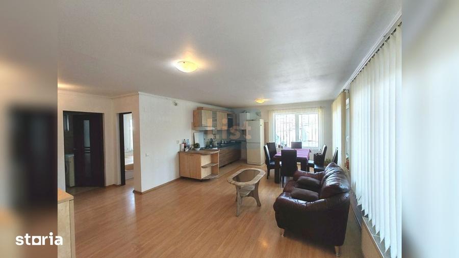 Apartament cu 3 camere semidecomandat în Bună Ziua