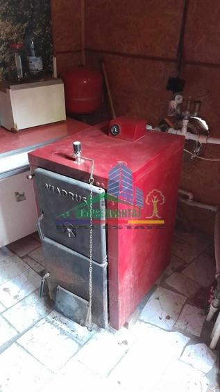 Casă individuală cu 4 camere cu Canalizare în Rucăreni