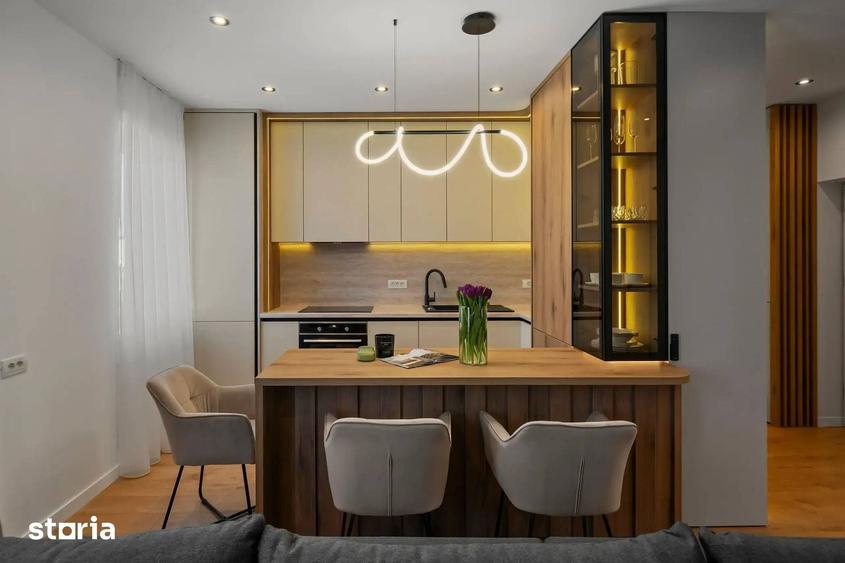 Apartament cu 3 camere decomandat în Tunari