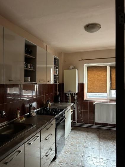 Apartament cu 2 camere decomandat în Unirii Sud