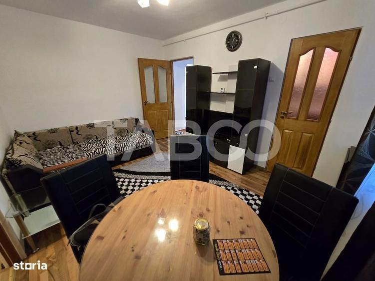 Apartament cu 3 camere semidecomandat, mobilat în Țiglari