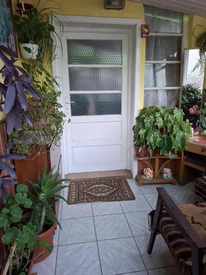 Casă cu 3 camere cu Teren 500 Mp în Central