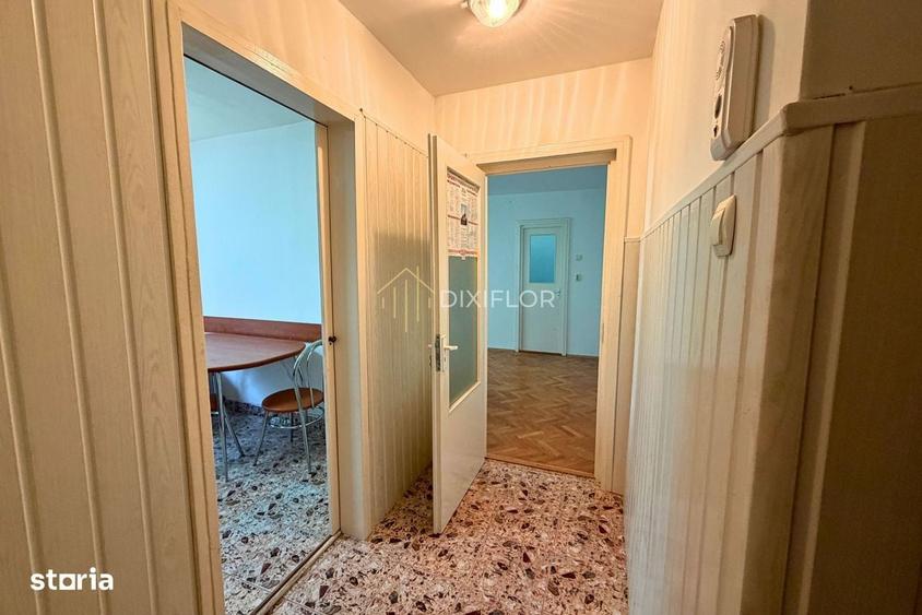 Apartament cu 2 camere semidecomandat în 7 Noiembrie