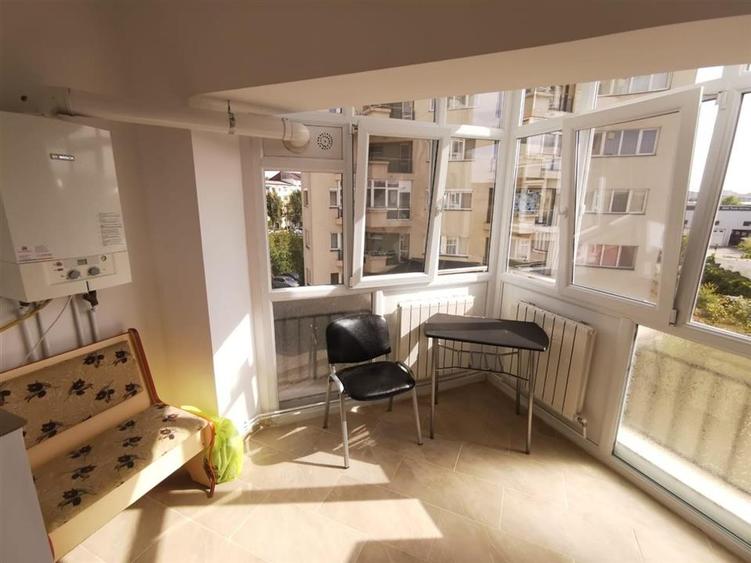 Apartament cu 2 camere decomandat, mobilat în Canta