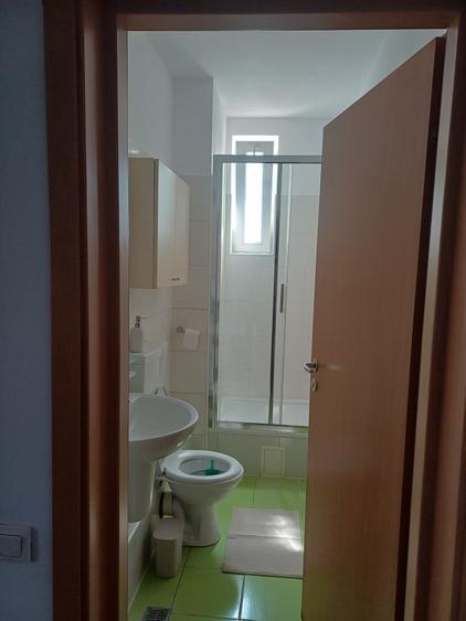Garsonieră semidecomandată în Central