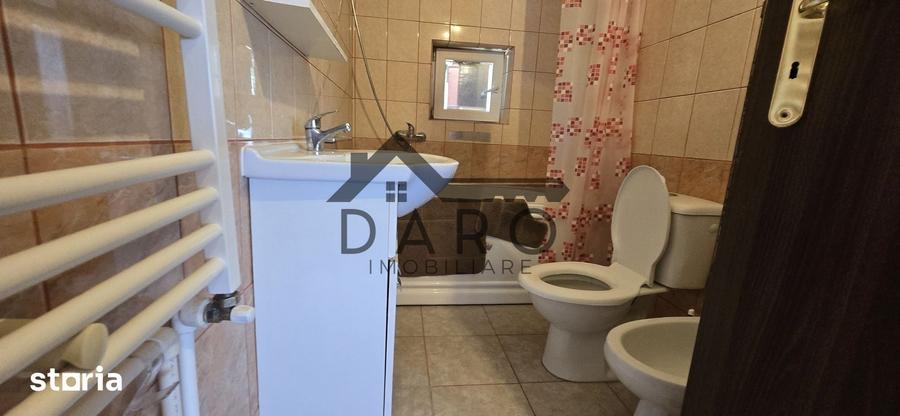 Casă cu 4 camere cu Teren 600 Mp în Livezeni
