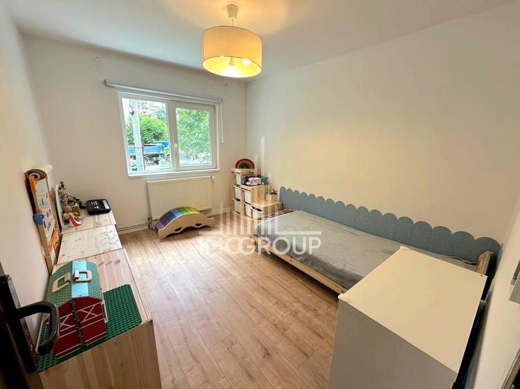 Apartament cu 3 camere decomandat, mobilat în Plopilor