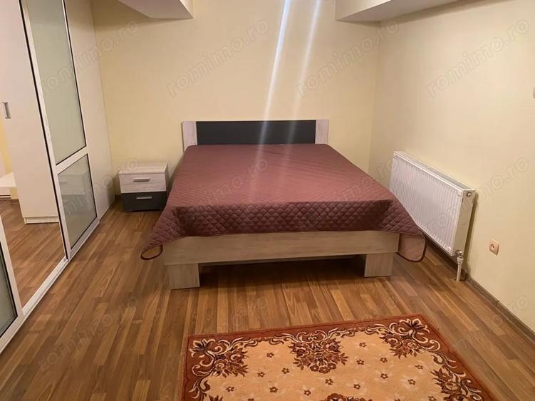 Apartament cu 2 camere decomandat în Olteniței