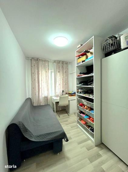Apartament cu 4 camere decomandat în Sud