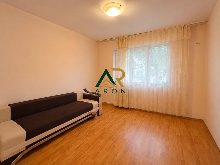 Apartament cu 3 camere decomandat, mobilat în Dristor