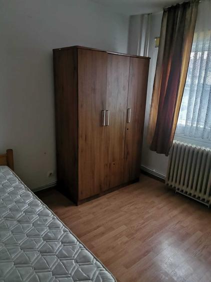 Garsonieră decomandată în Energiei