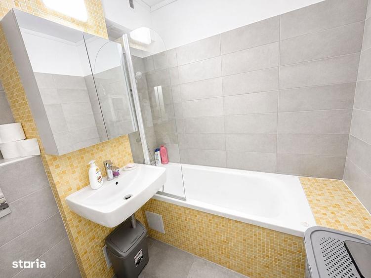 Apartament cu 3 camere decomandat în Inel I