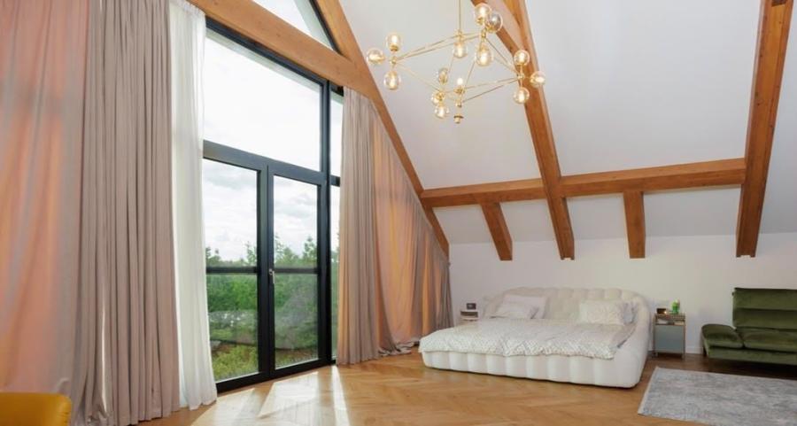 Casă individuală cu 7 camere cu Piscina în Snagov