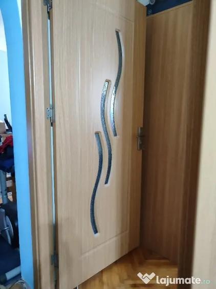 Apartament cu 2 camere semidecomandat în Marna