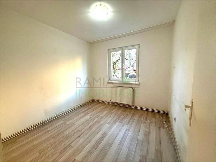 Apartament cu 2 camere semidecomandat în Gemenii