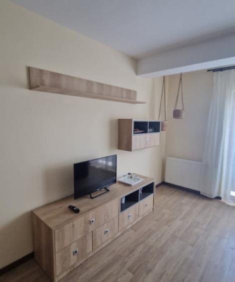 Apartament cu 2 camere semidecomandat în Florești — fotografia 1
