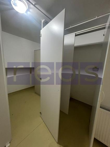 Apartament cu 5 camere decomandat în Mihai Bravu