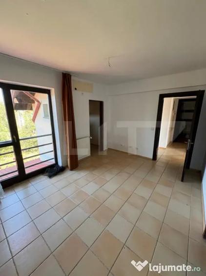 Casă cu 4 camere cu Teren 462 Mp în Ștefănești