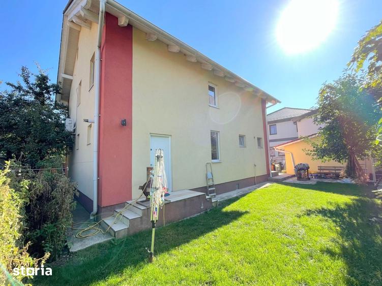 Casă cu 5 camere cu Teren 346 Mp în Olimpia-Stadion