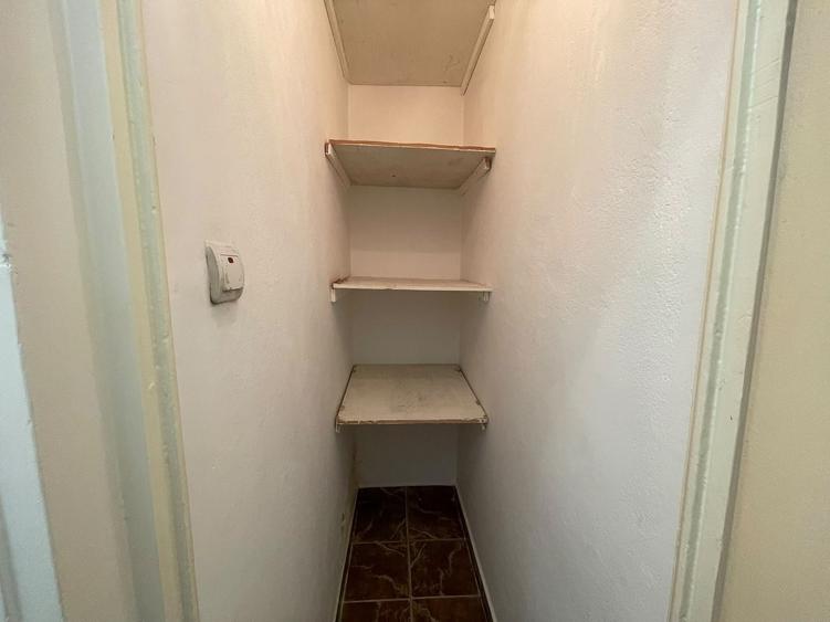 Apartament cu 3 camere decomandat în Universitate
