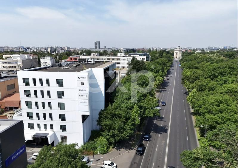 Spațiu comercial, de 353 mp, în Aviatorilor