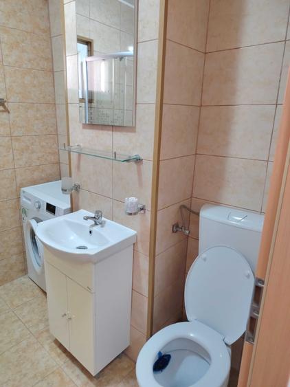 Apartament cu 2 camere semidecomandat în Ultracentral