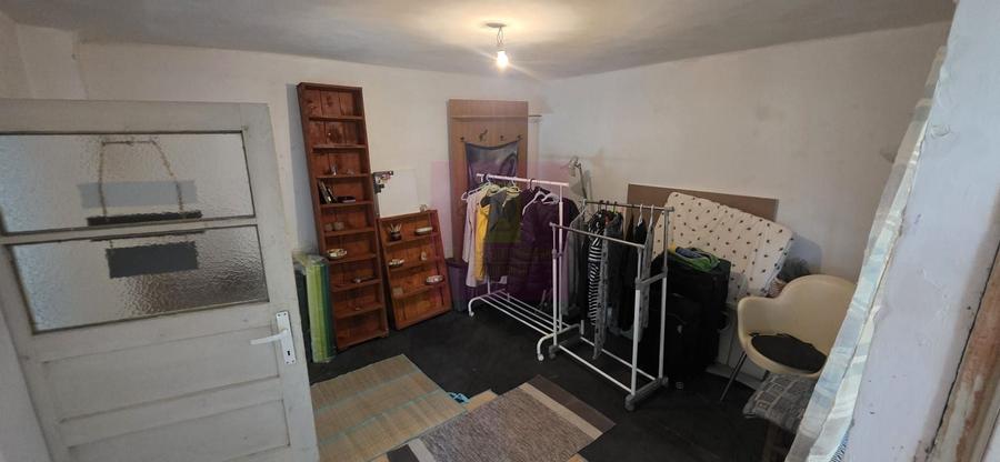 Duplex cu 3 camere cu Canalizare în Est