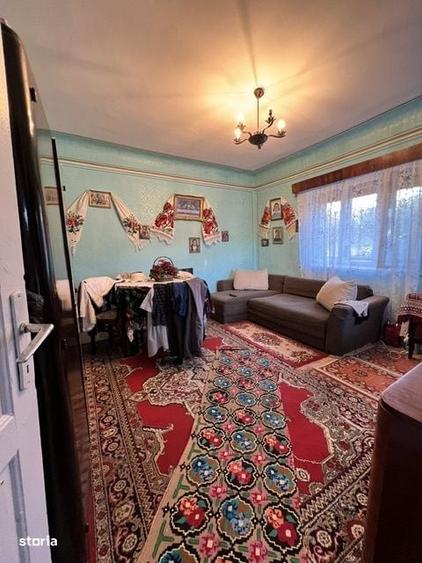 Casă cu 4 camere în Pata